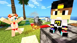 РЕБЕНОК И ДЕВУШКА ВЫЖИВАНИЕ НА ОСТРОВЕ В МАЙНКРАФТ ВИДЕО ТРОЛЛИНГ MINECRAFT